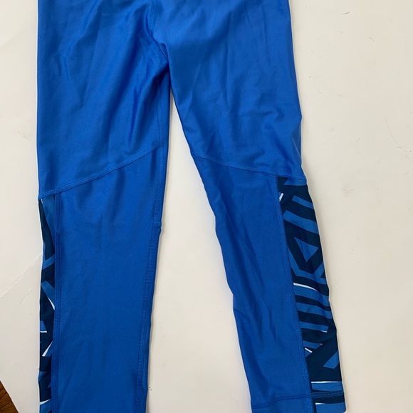 Blue Under Armor Heat Gear Workout Leggings - Picture 3 of 4